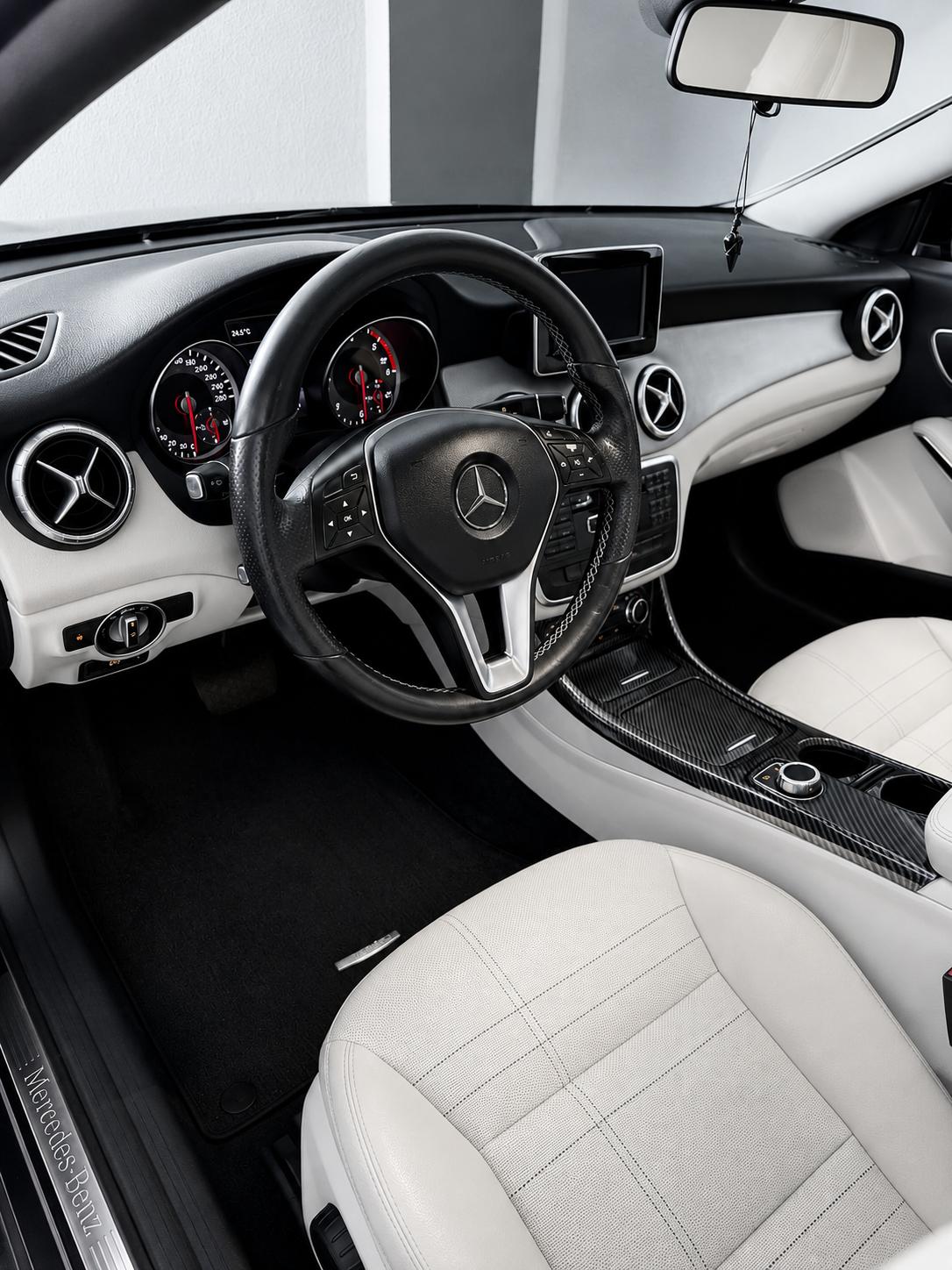 Mercedes-Benz CLA 220 CDI