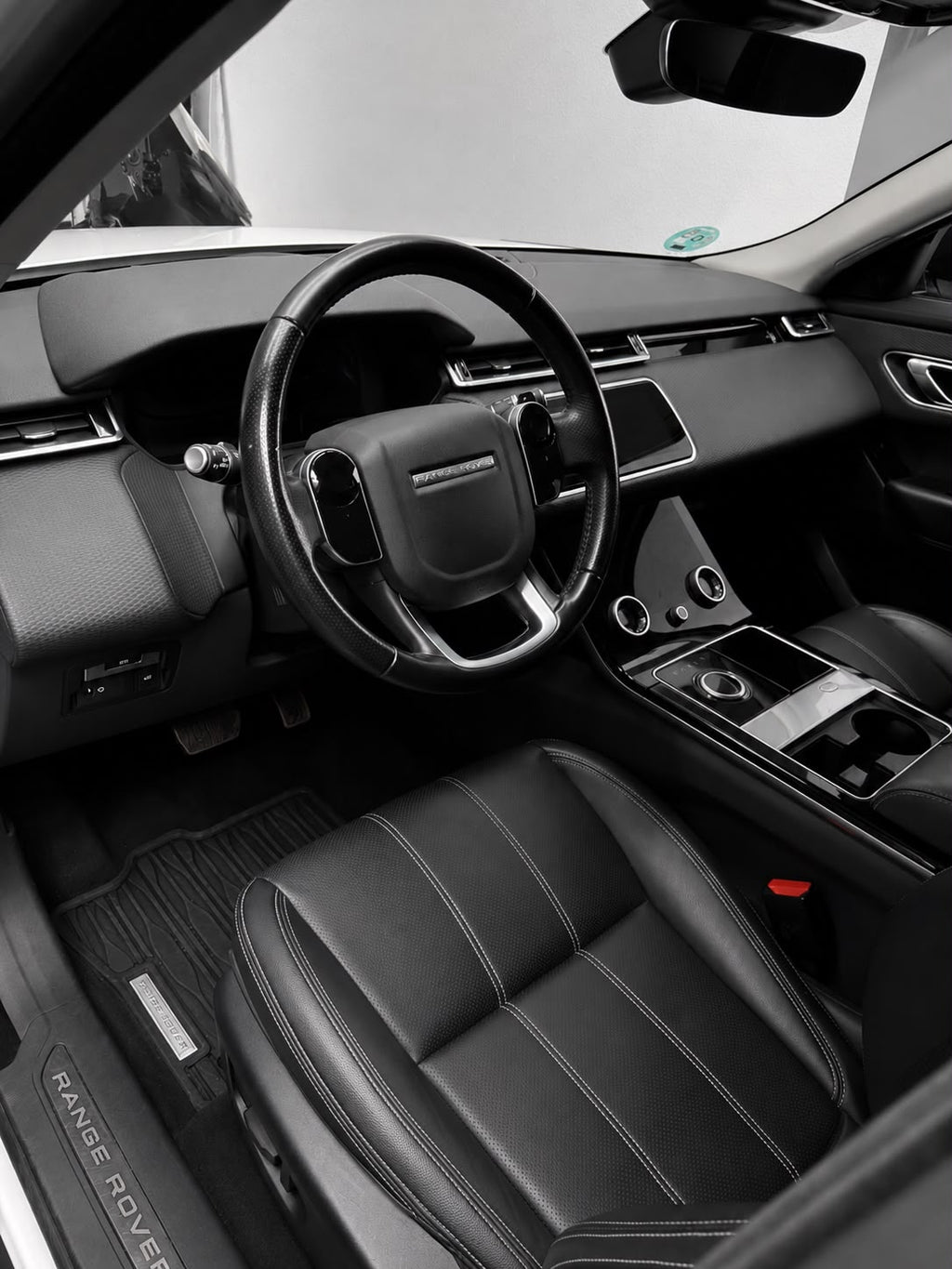 Land-Rover Velar 2.0 RDynamic