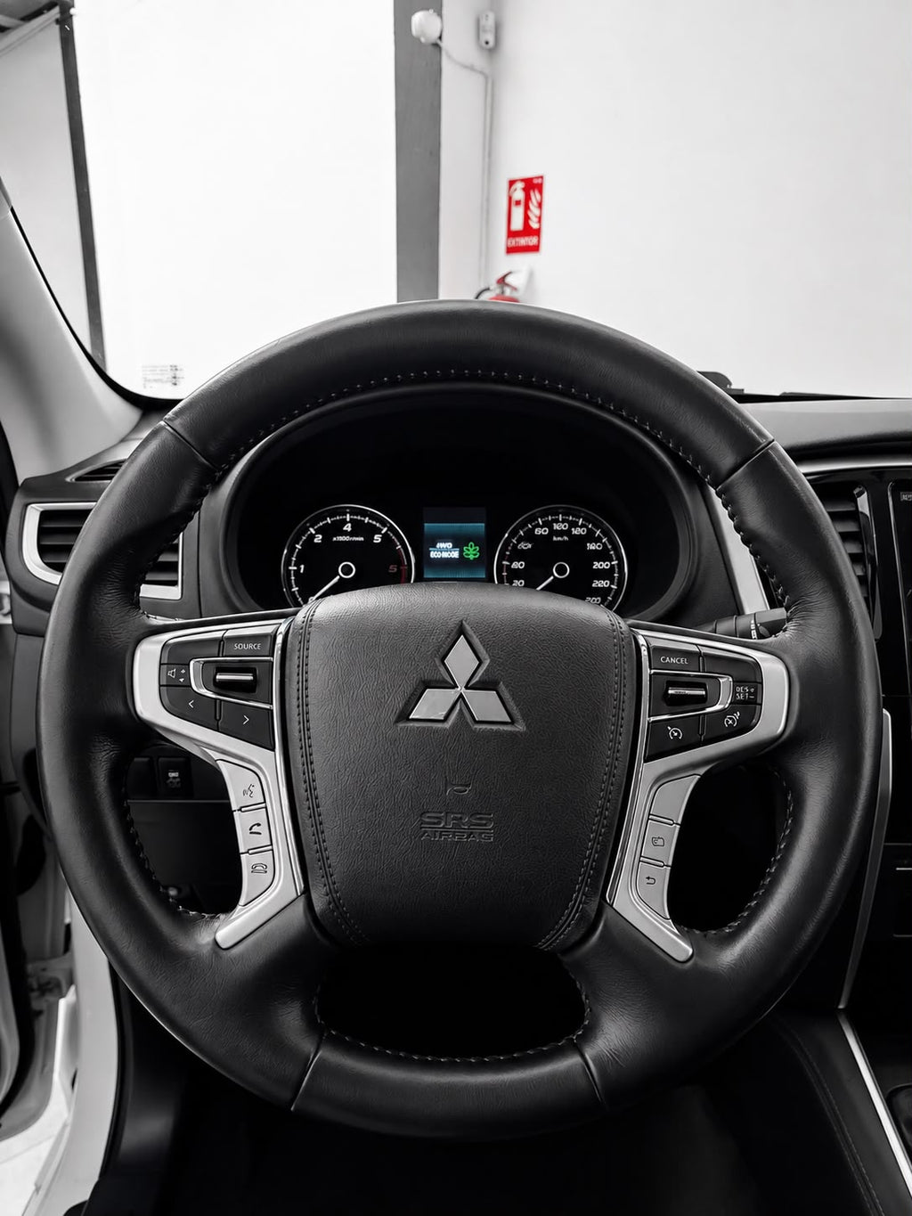 MITSUBISHI L200 DC 220 DID
