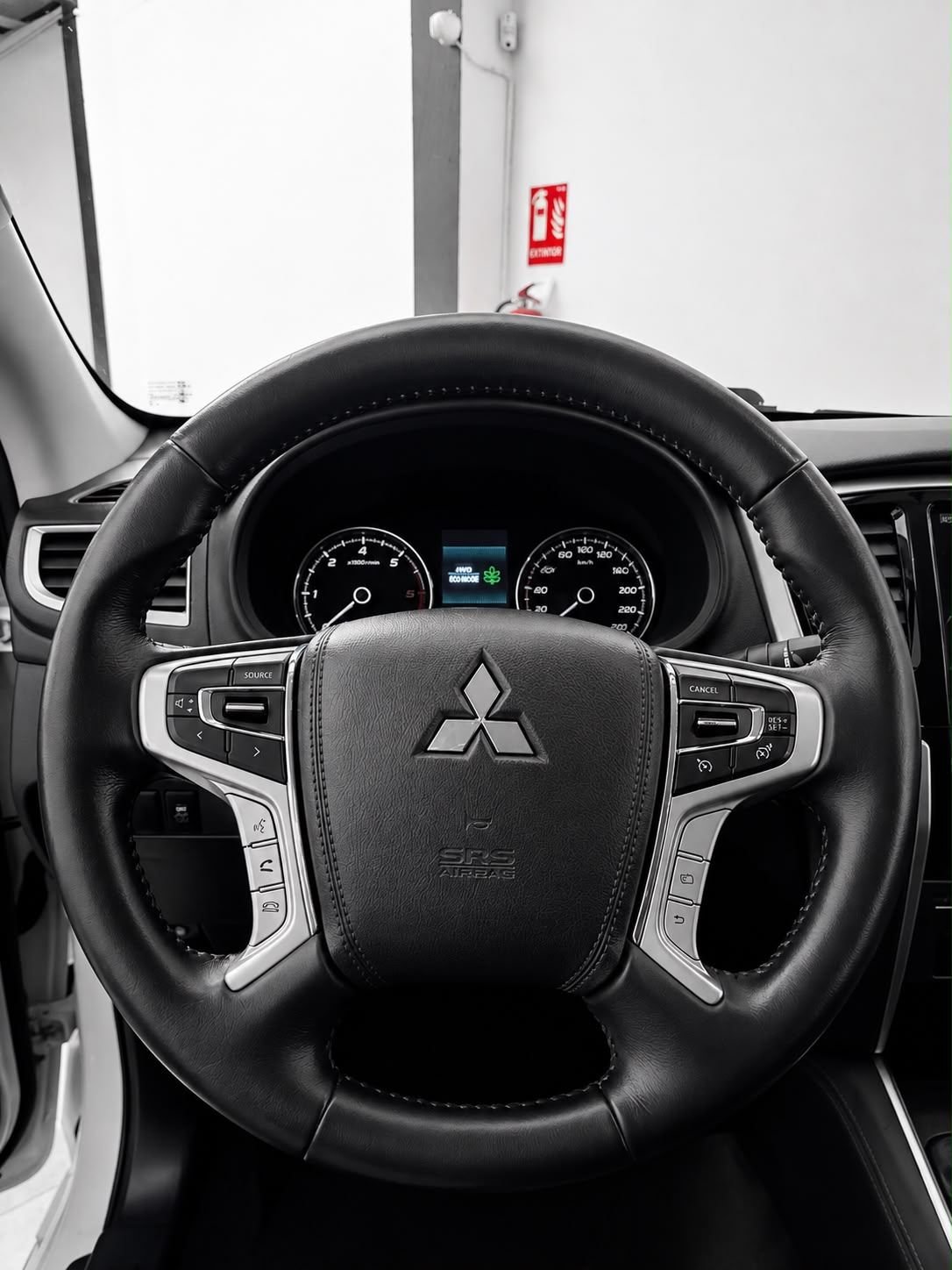 MITSUBISHI L200 DC 220 DID